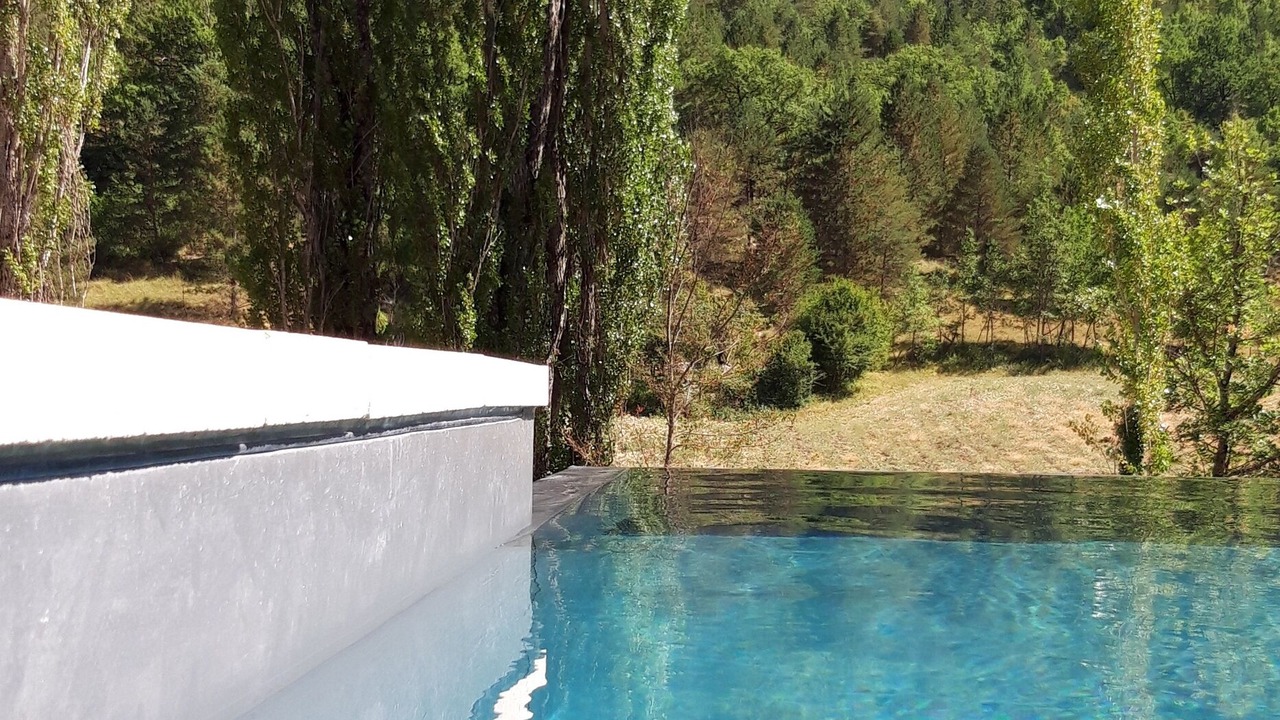 Photo of Outdoor in Chateauneuf-Miravail