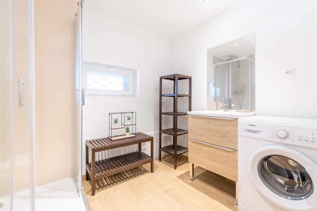 Photo of Bathroom in 4th Arrondissement