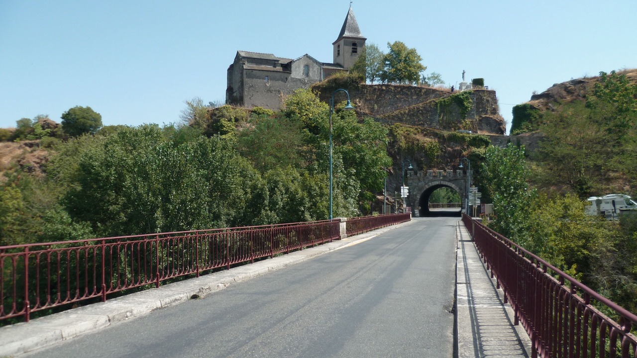 Photo of Others in Curvalle