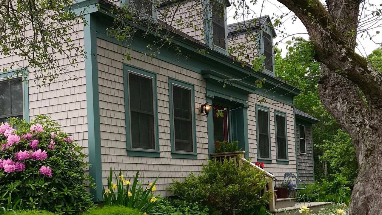 Photo of Outdoor in Town Hill