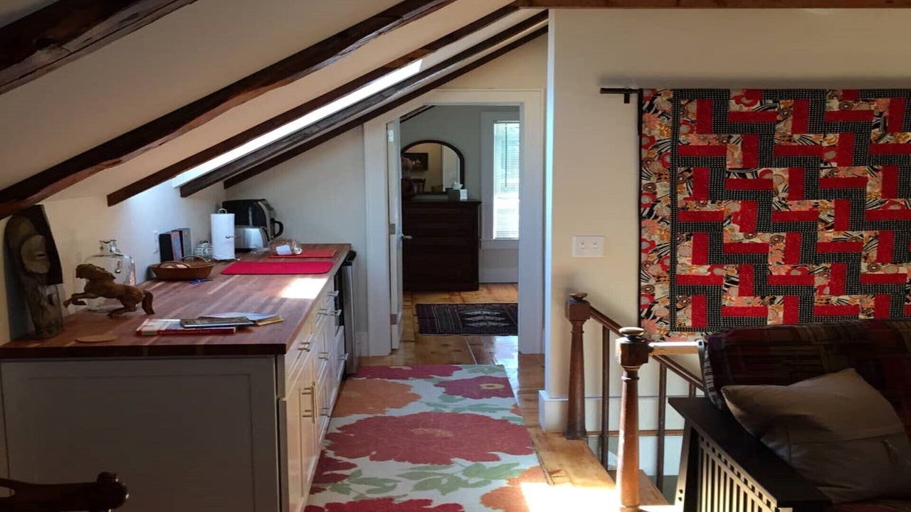 Photo of Others in Town Hill