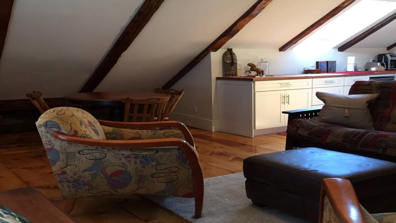 Photo of Livingroom in Town Hill