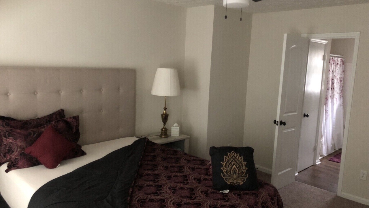 Photo of Bedroom in Snellville