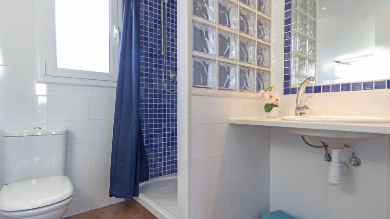 Photo of Bathroom in Torredembarra
