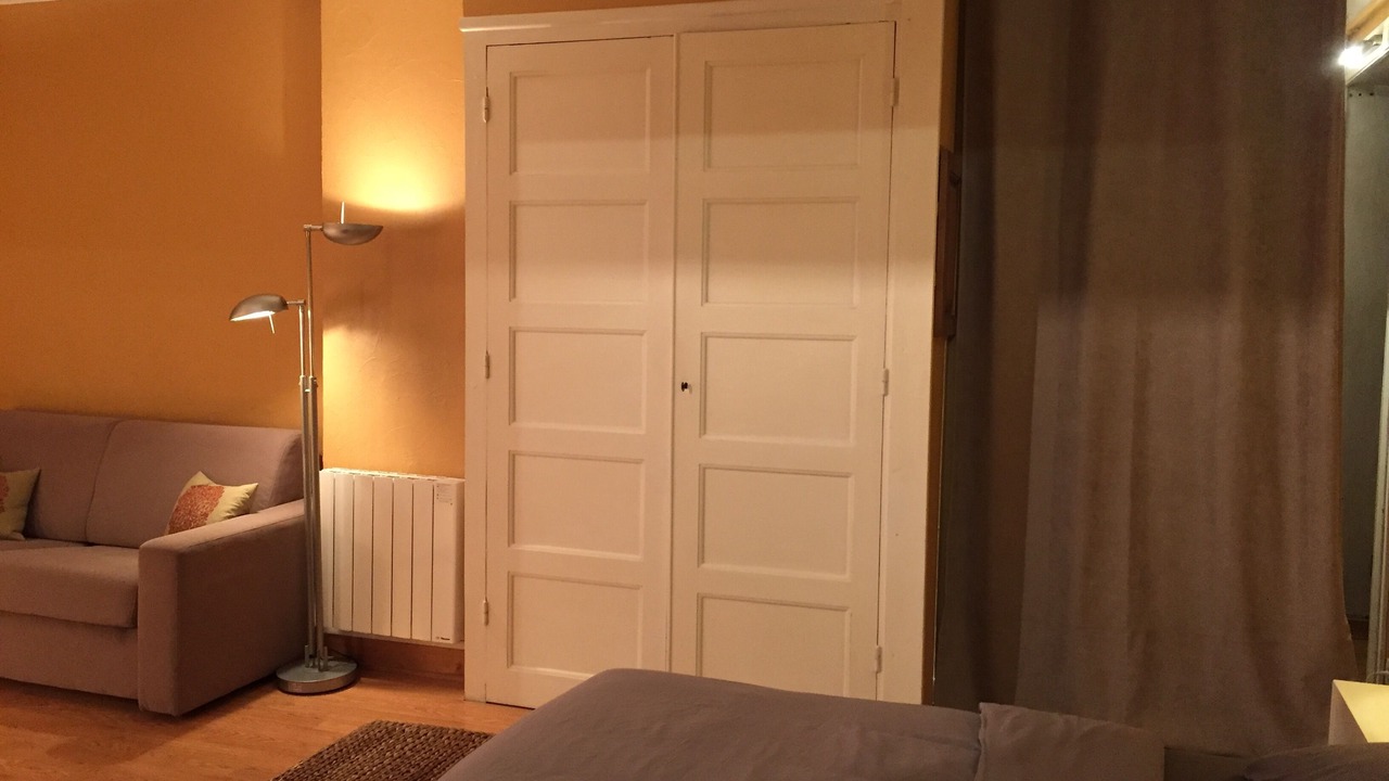 Photo of Bedroom in Lyon City Centre