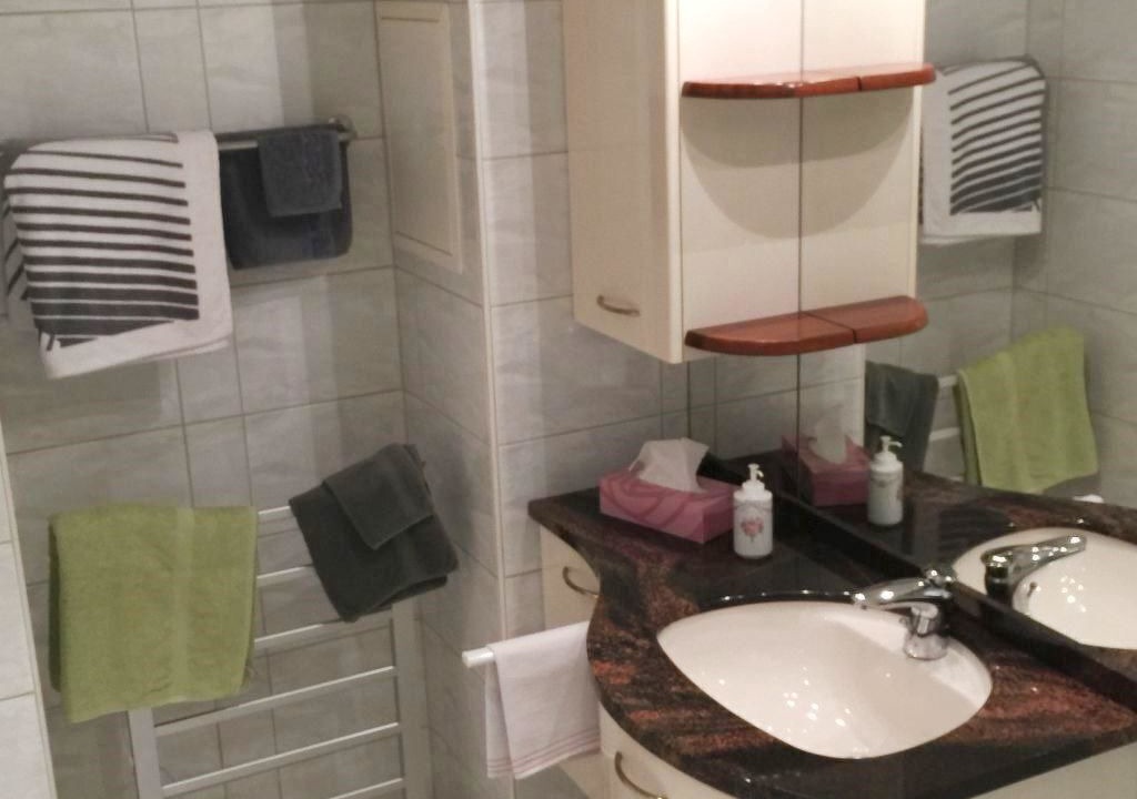 Photo of Bathroom in Zweisimmen