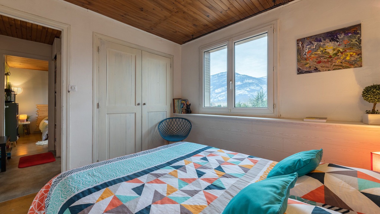 Photo of Bedroom in Saint-Egreve