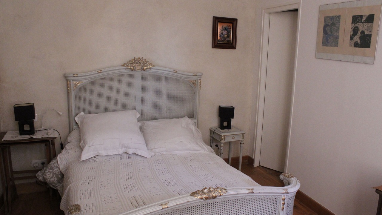 Photo of Bedroom in Avallon