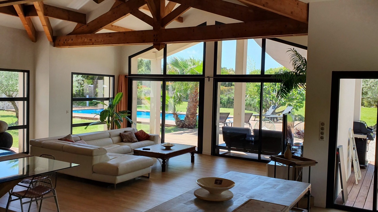 Photo of Livingroom in Assas