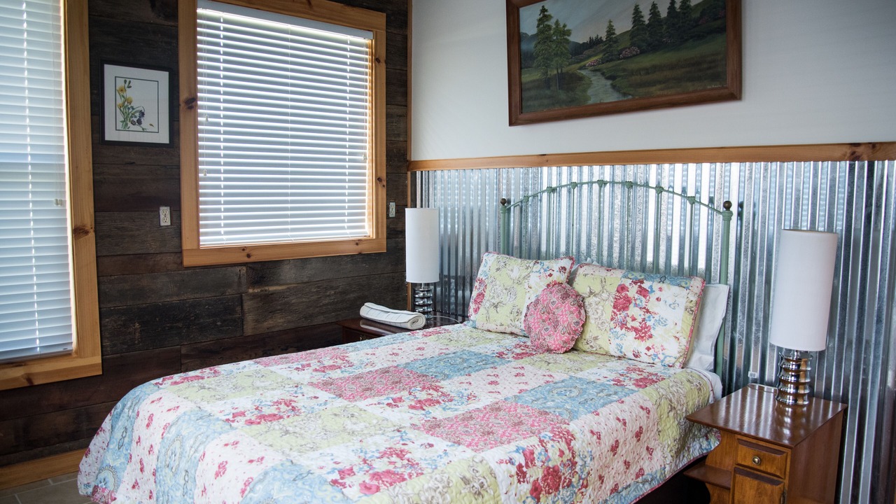 Photo of Bedroom in Independence