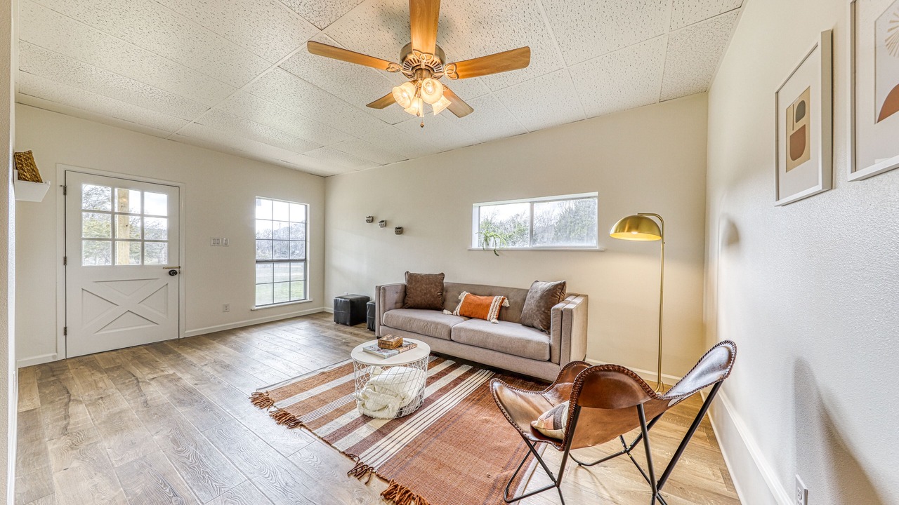 Photo of Livingroom in Liberty Hill