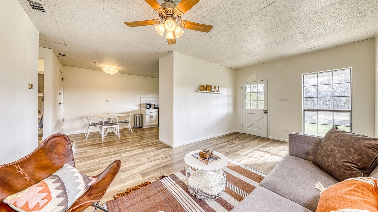 Photo of Livingroom in Liberty Hill