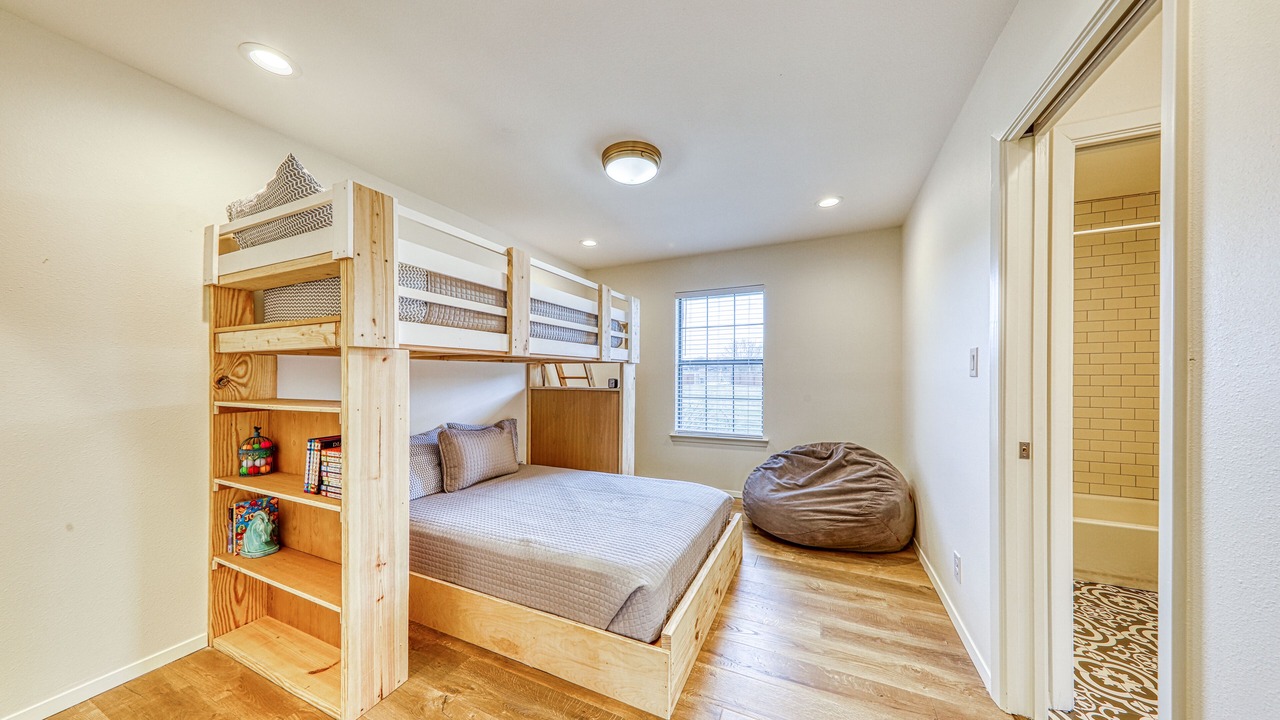 Photo of Bedroom in Liberty Hill