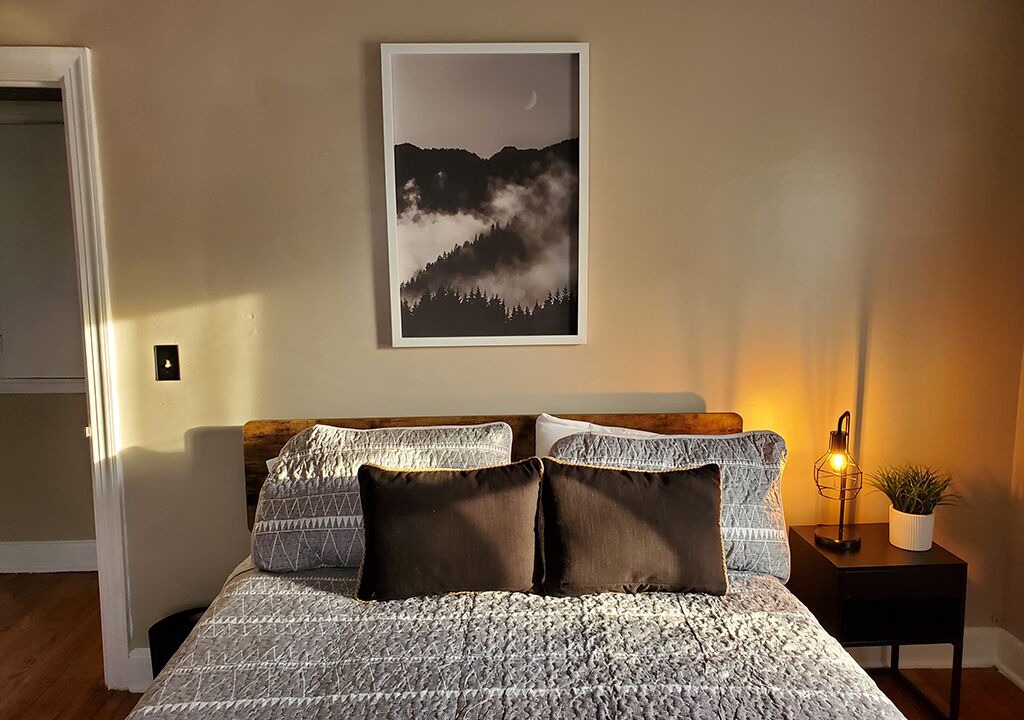 Photo of Bedroom in Saratoga Springs