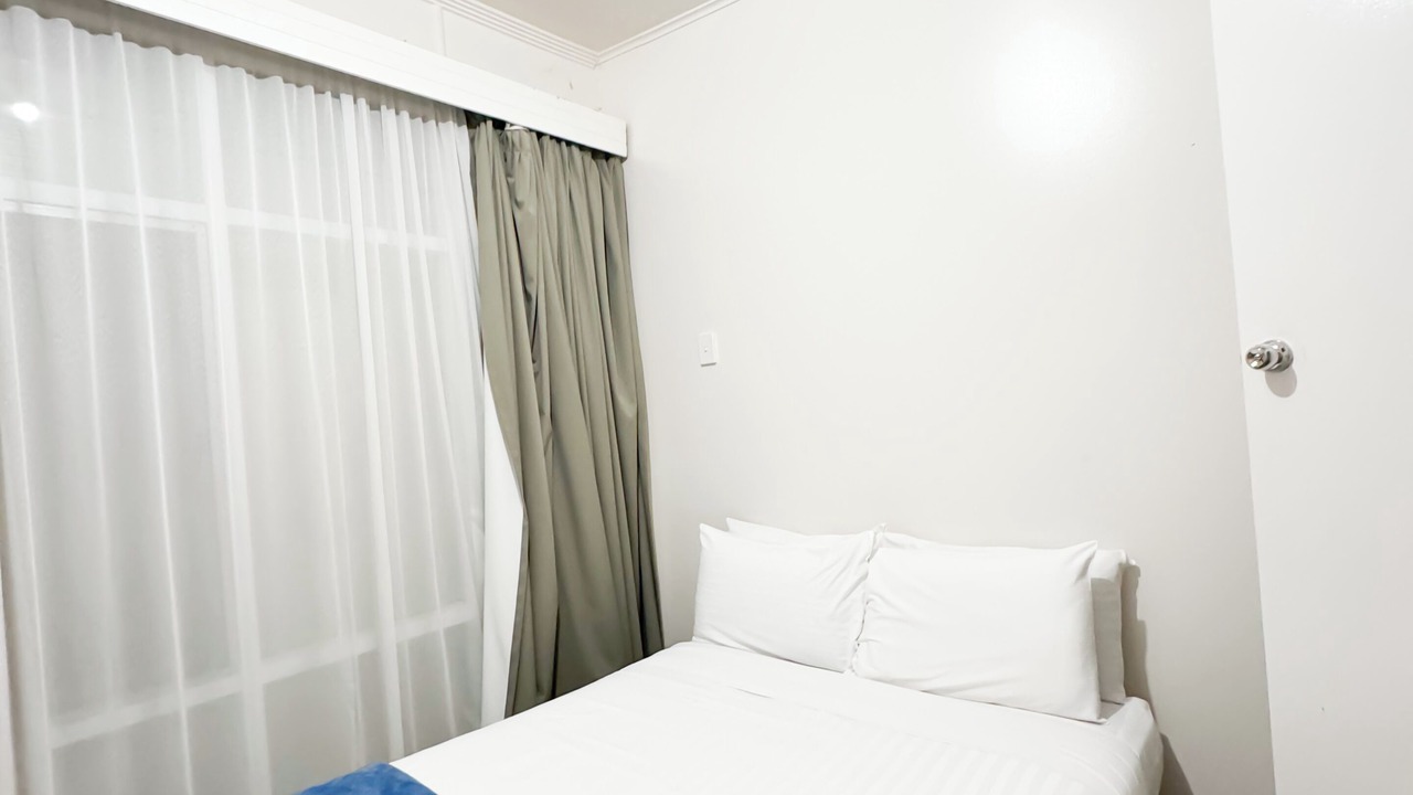 Photo of Bedroom in Pasadena