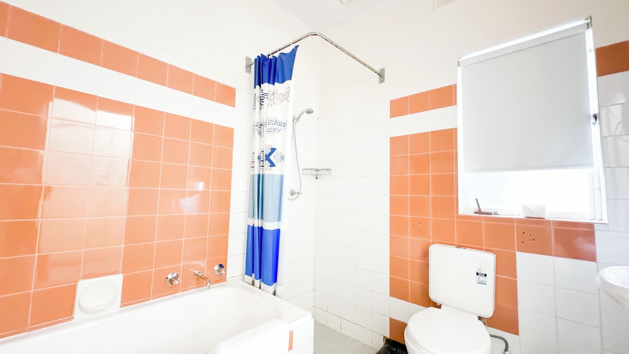 Photo of Bathroom in Pasadena