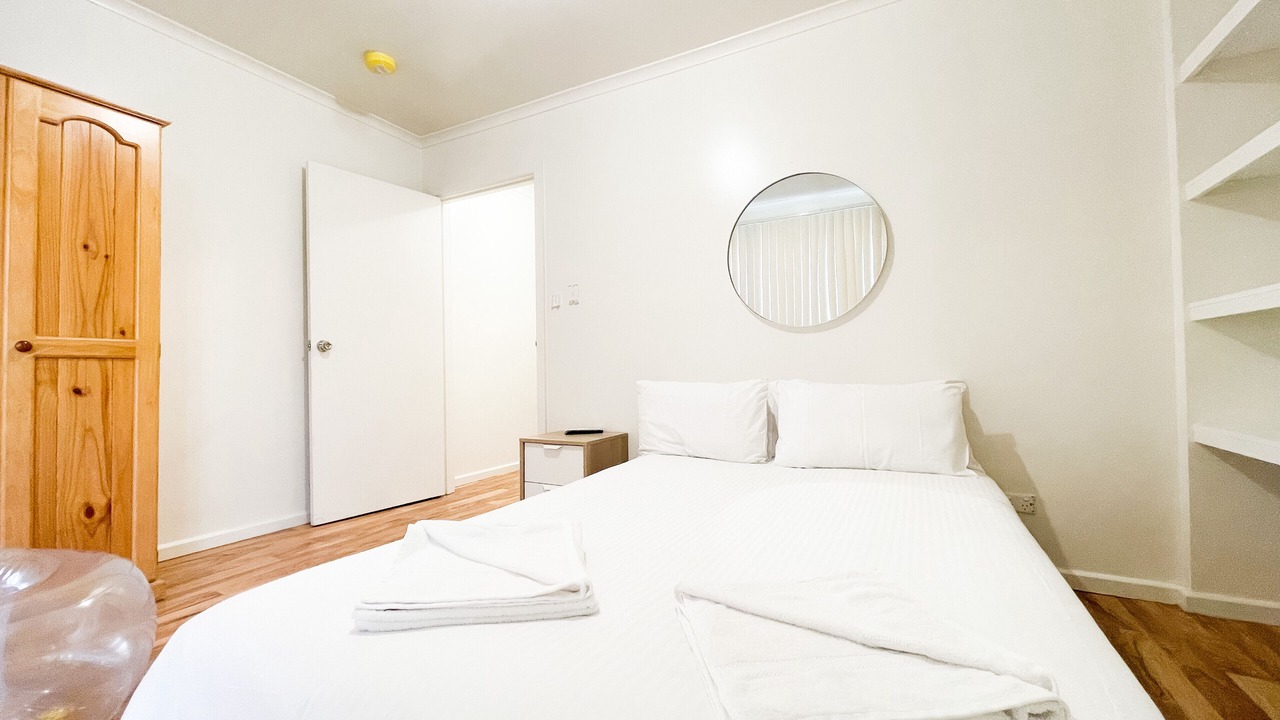 Photo of Bedroom in Pasadena