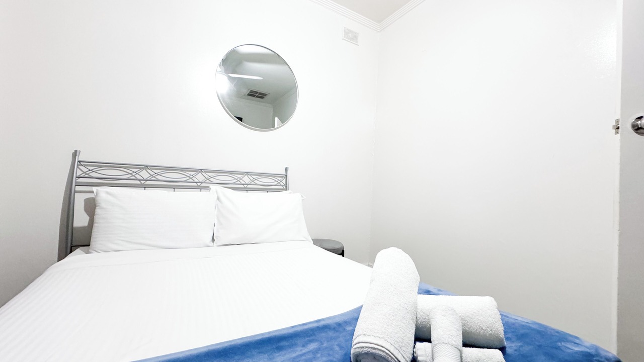 Photo of Bedroom in Pasadena