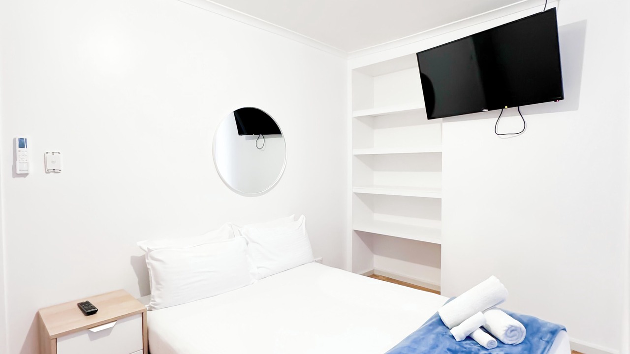 Photo of Bedroom in Pasadena