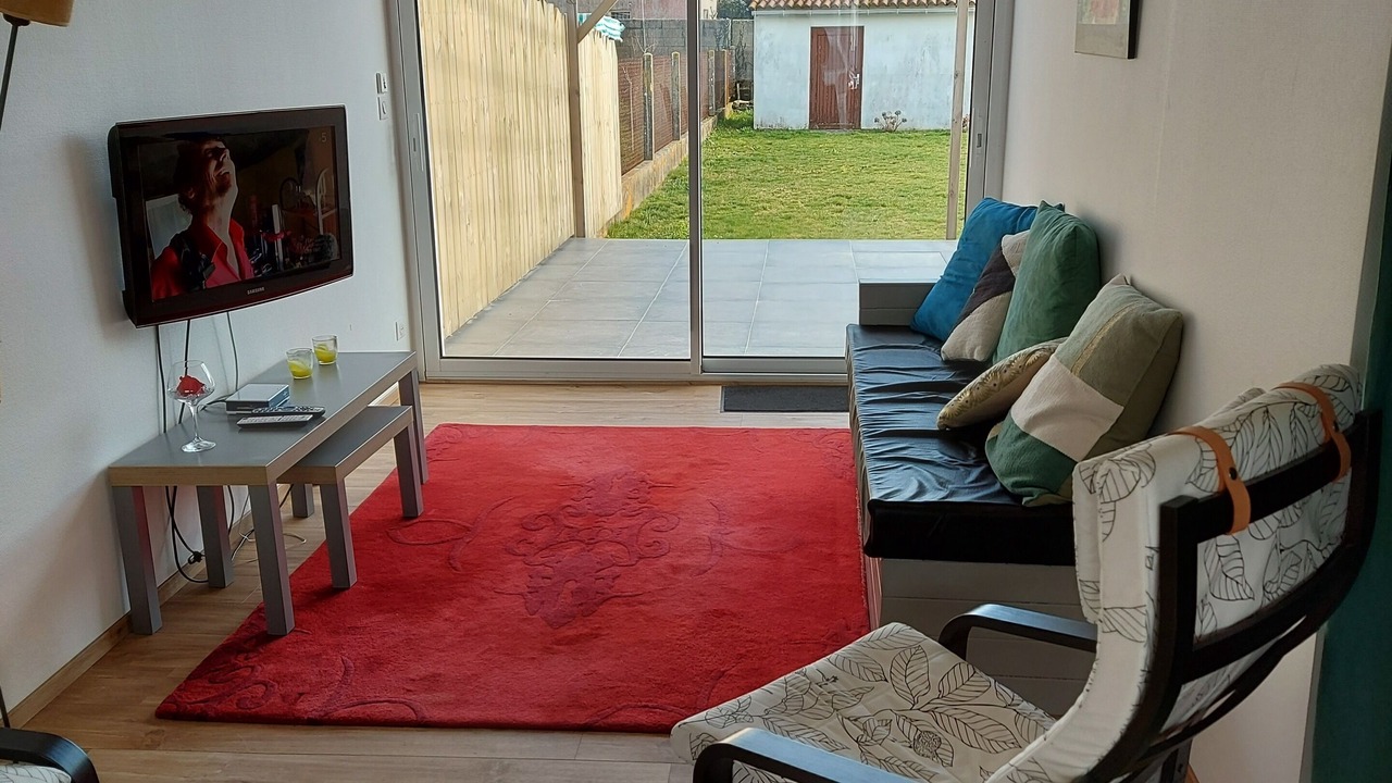 Photo of Livingroom in Brem Sur Mer
