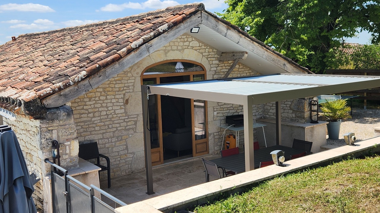 Photo of Patio Balcony in Labastide-Marnhac