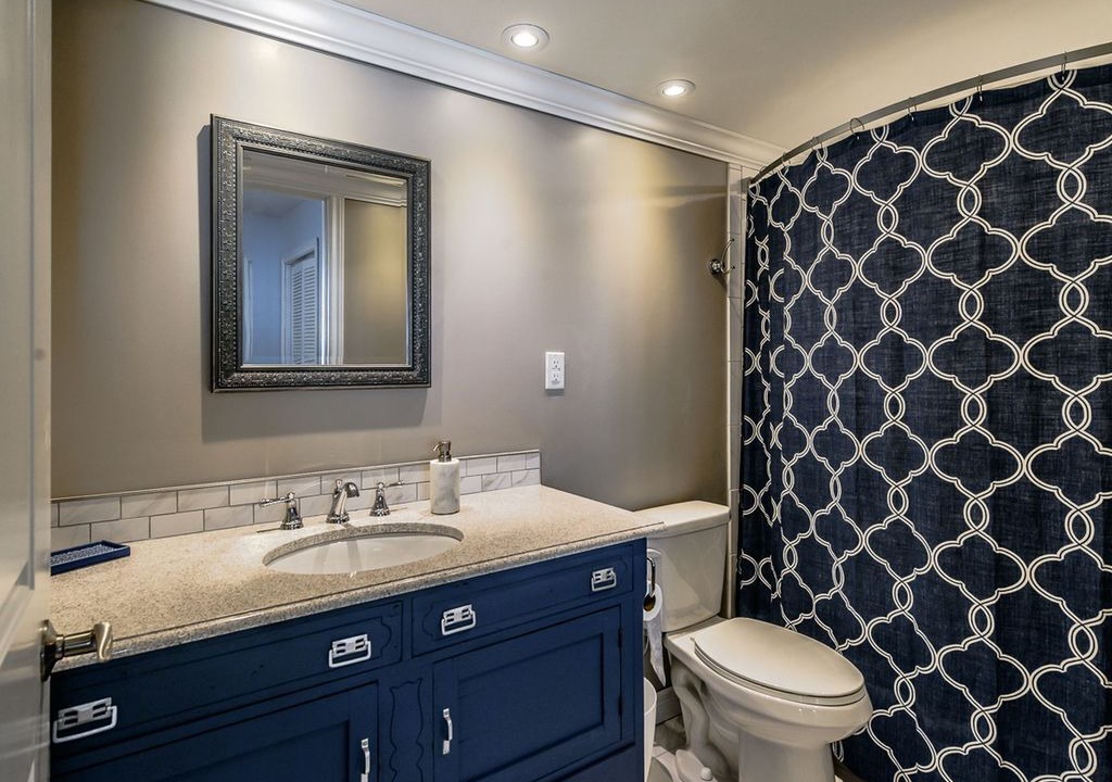 Photo of Bathroom in Crystal Beach