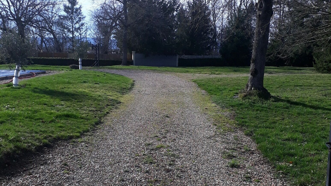 Photo of Outdoor in Perreux