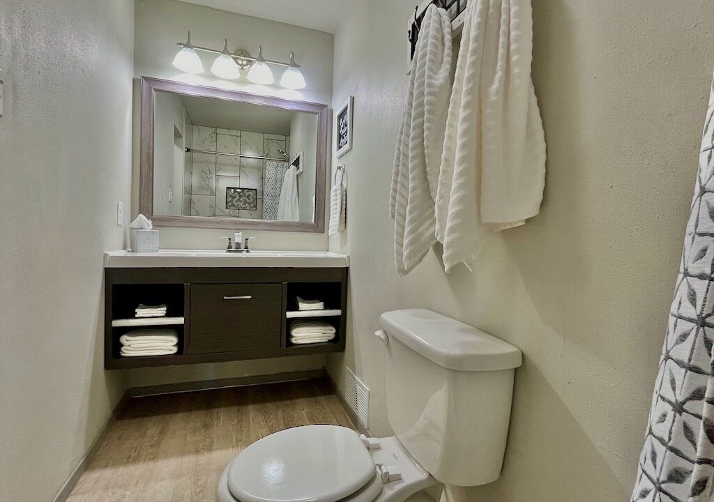 Photo of Bathroom in Lackland Terrace