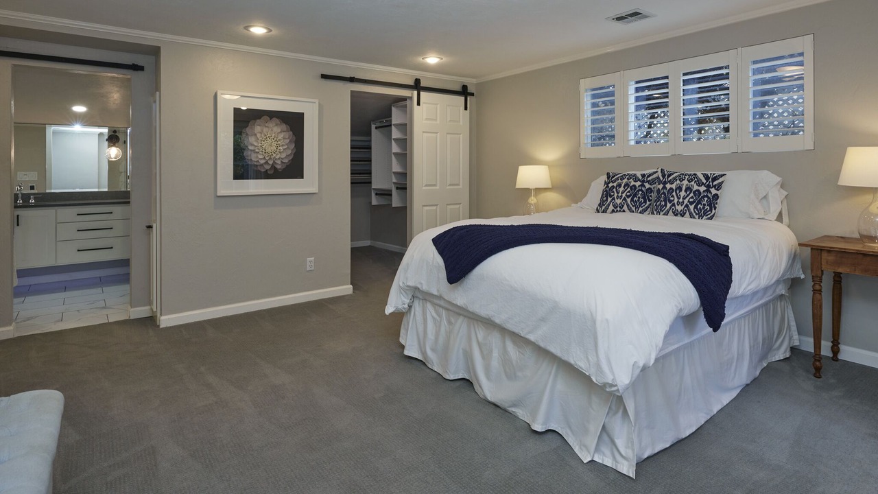 Photo of Bedroom in Cal Young