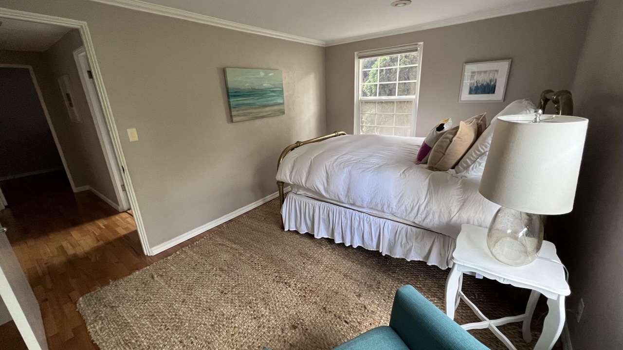 Photo of Bedroom in Cal Young