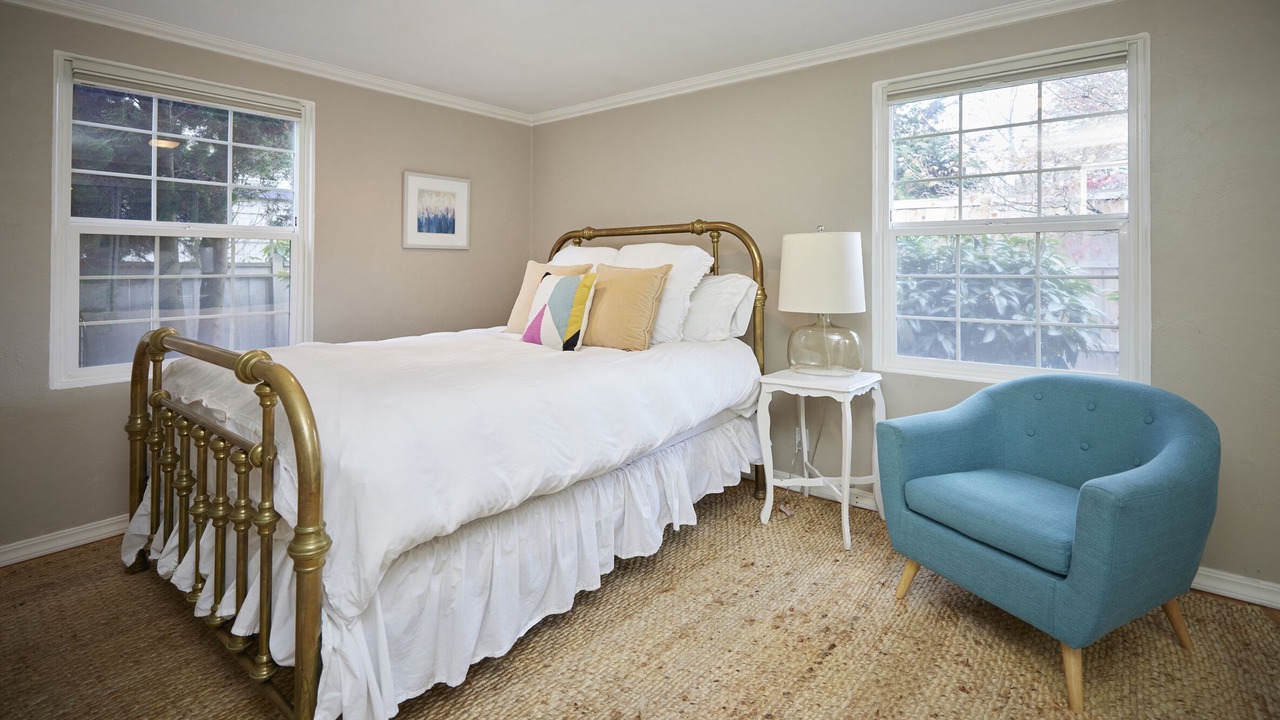 Photo of Bedroom in Cal Young