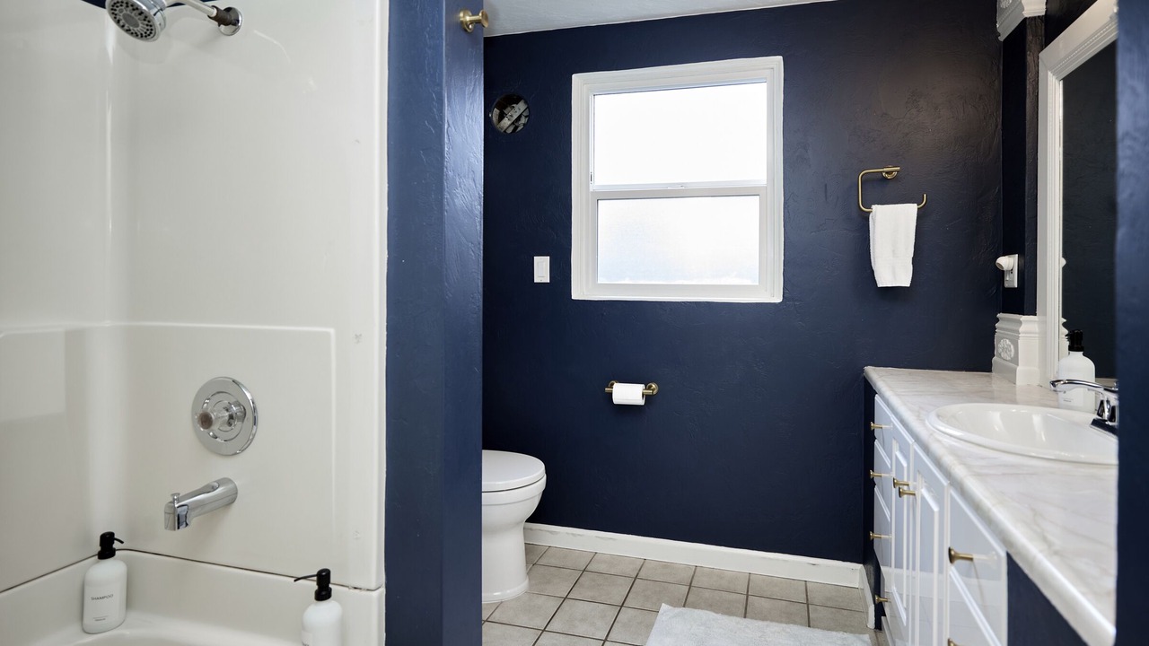 Photo of Bathroom in Cal Young