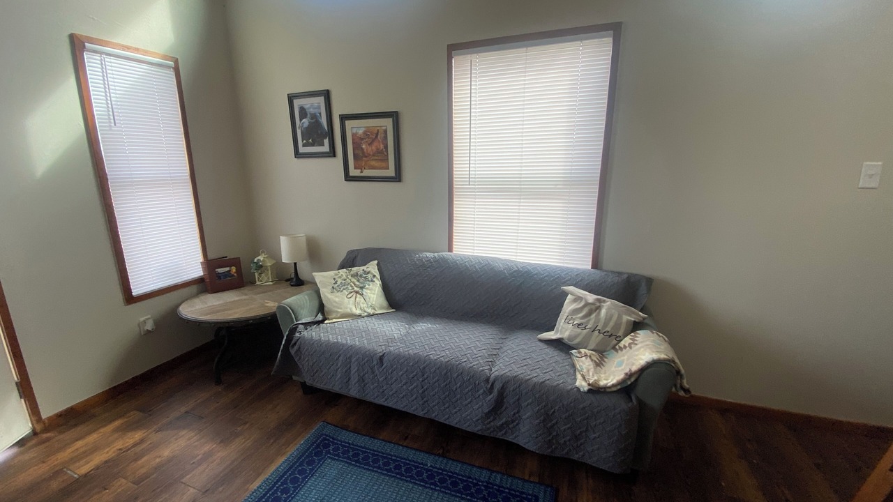 Photo of Livingroom in Cleveland