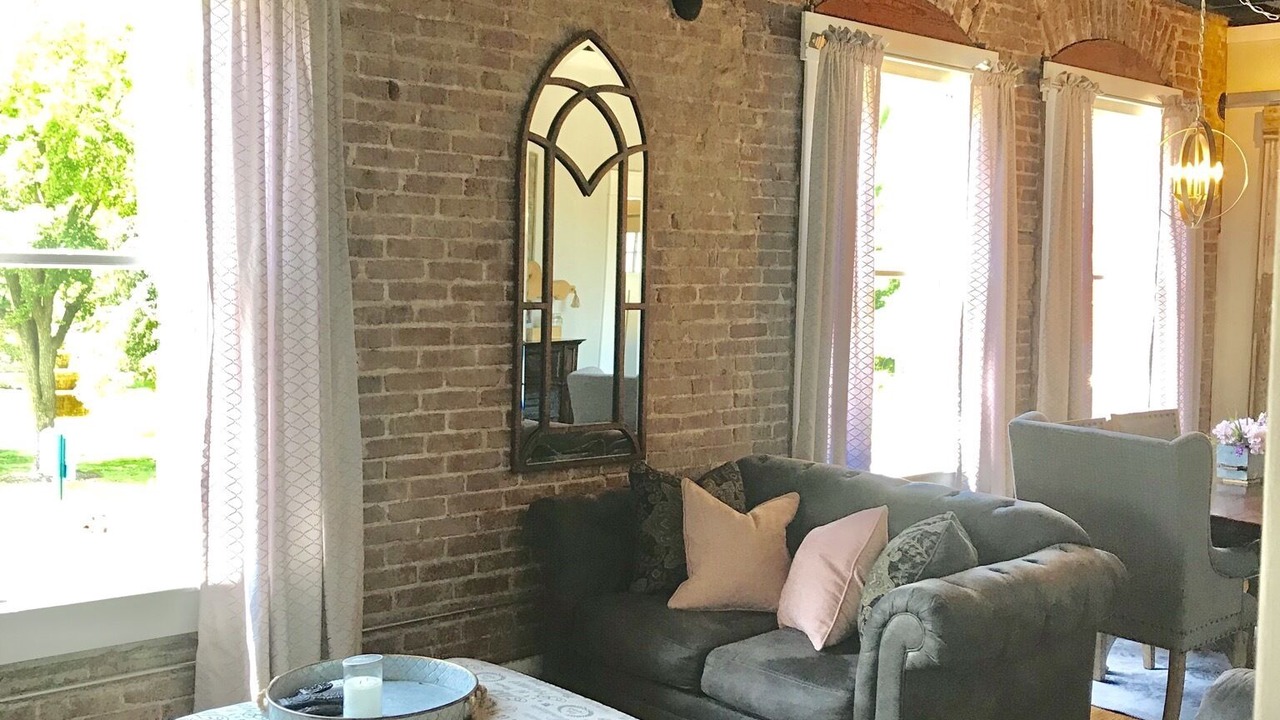 Photo of Livingroom in Siloam Springs