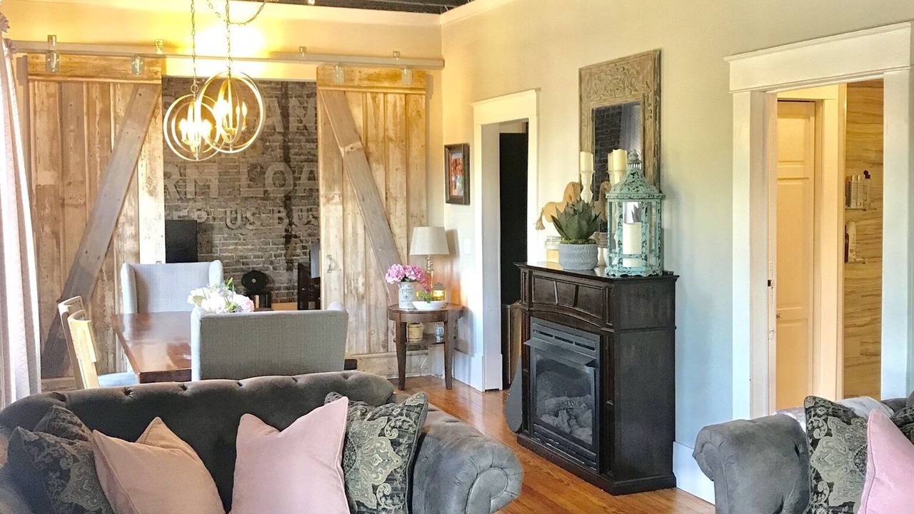 Photo of Livingroom in Siloam Springs
