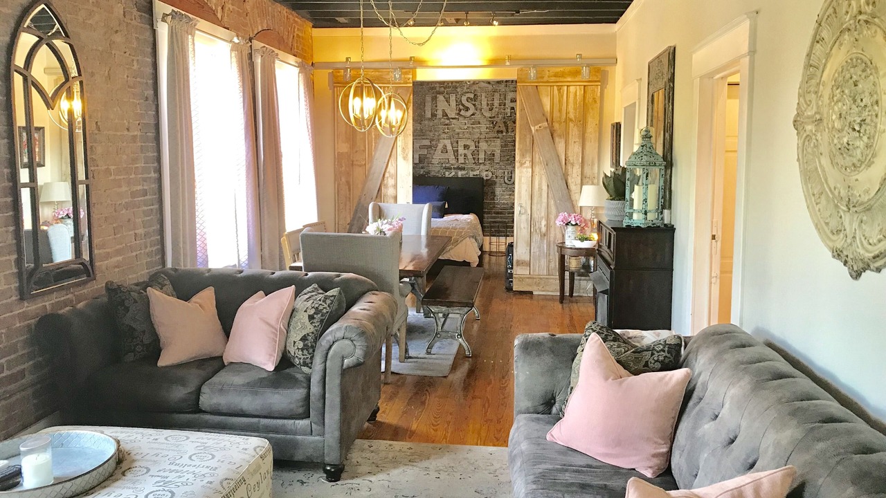 Photo of Livingroom in Siloam Springs