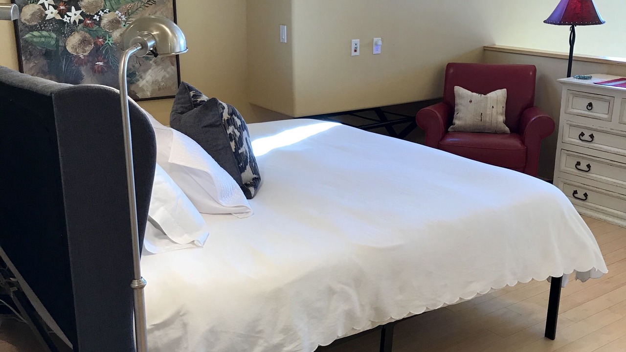 Photo of Bedroom in South Capitol