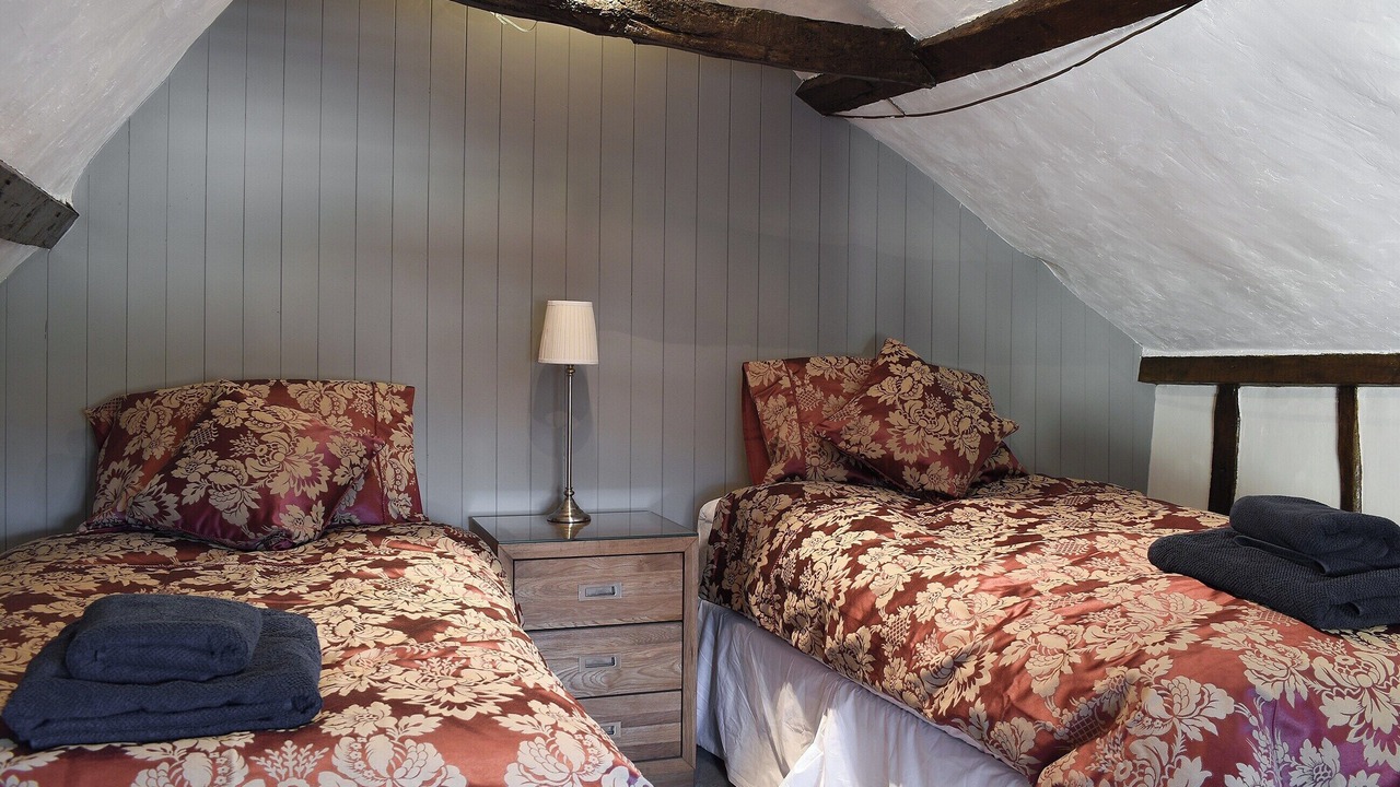 Photo of Others in Diss