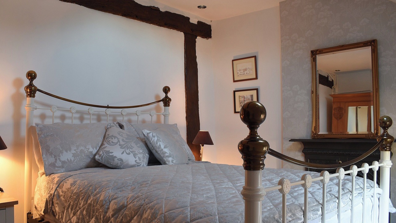 Photo of Others in Diss