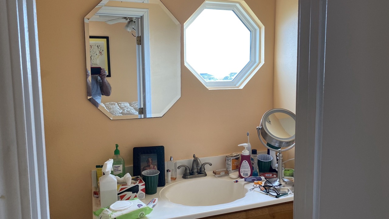 Photo of Bathroom in Cedar Lane