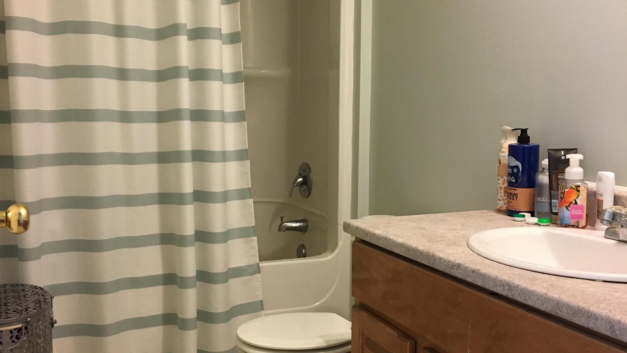 Photo of Bathroom in Tenants Harbor