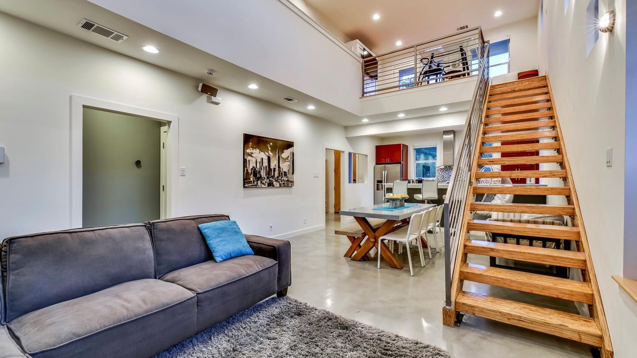 Photo of Livingroom in Holly