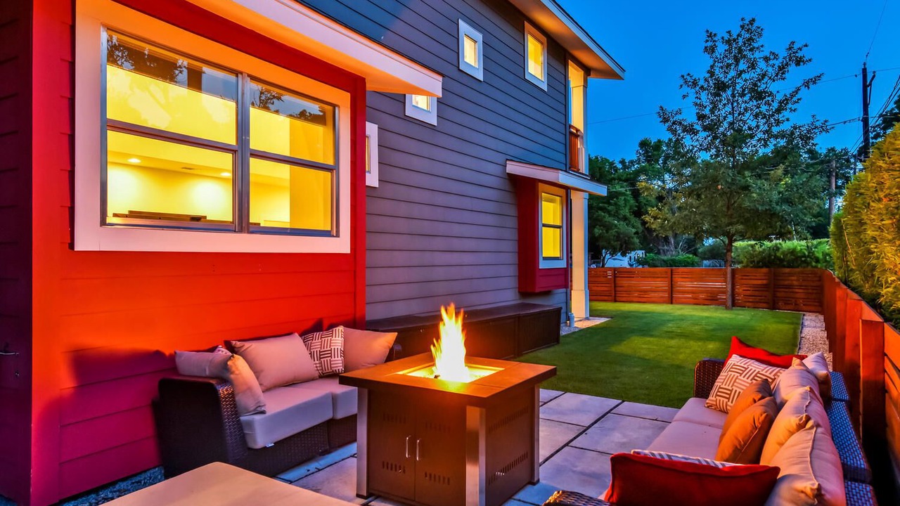 Photo of Patio Balcony in Holly