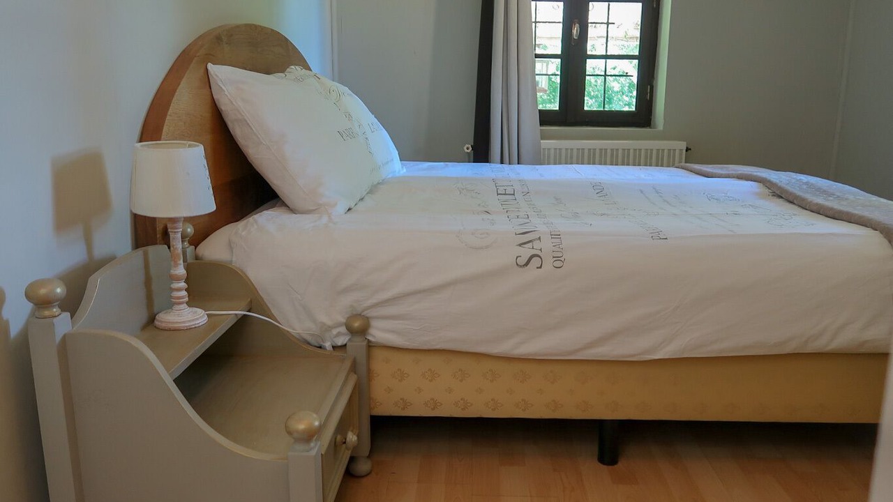 Photo of Bedroom in Sauveterre-la-Lemance