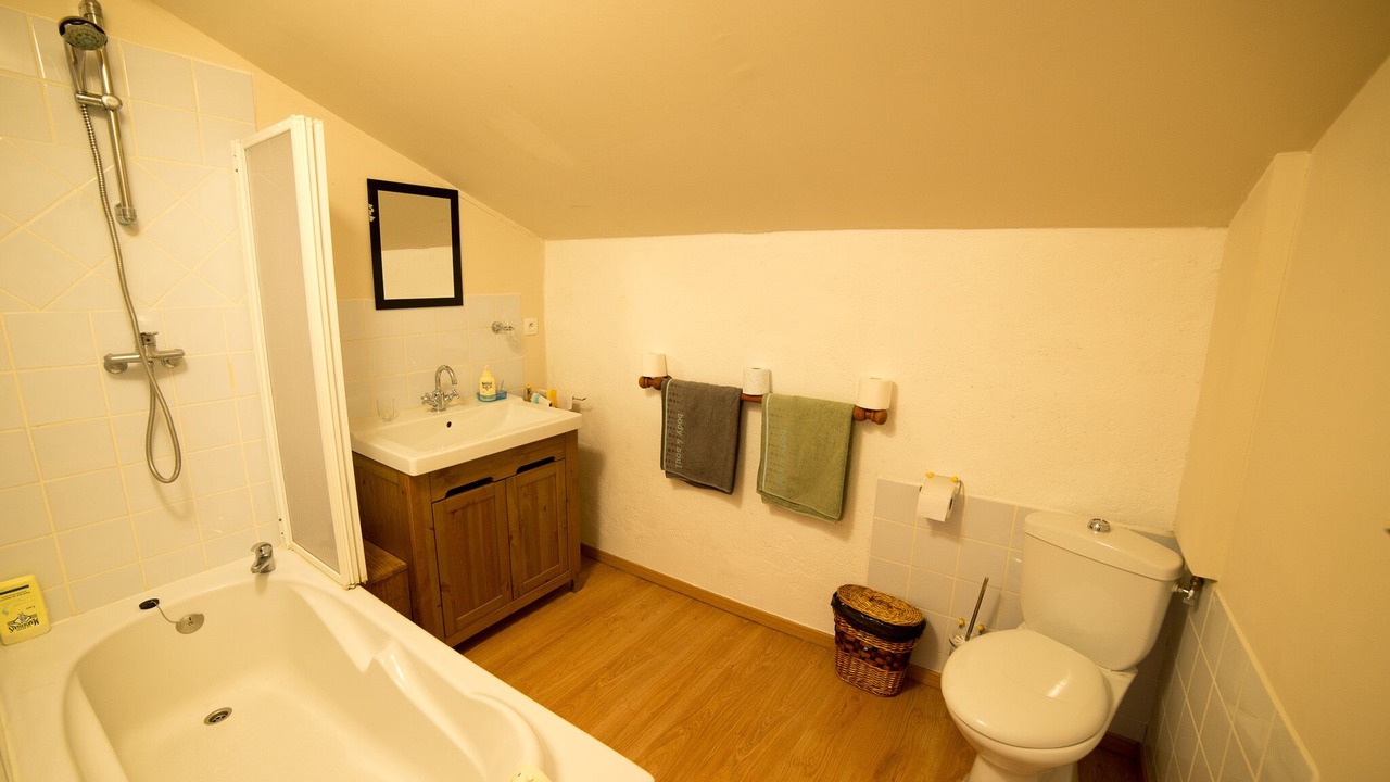 Photo of Bathroom in Saverdun