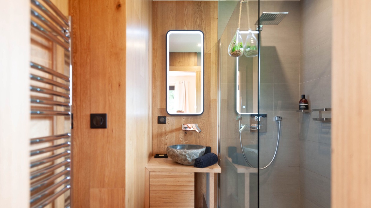 Photo of Bathroom in Saint-Jorioz