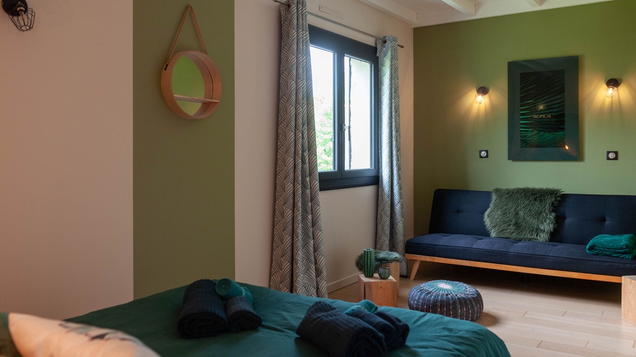 Photo of Bedroom in Saint-Jorioz