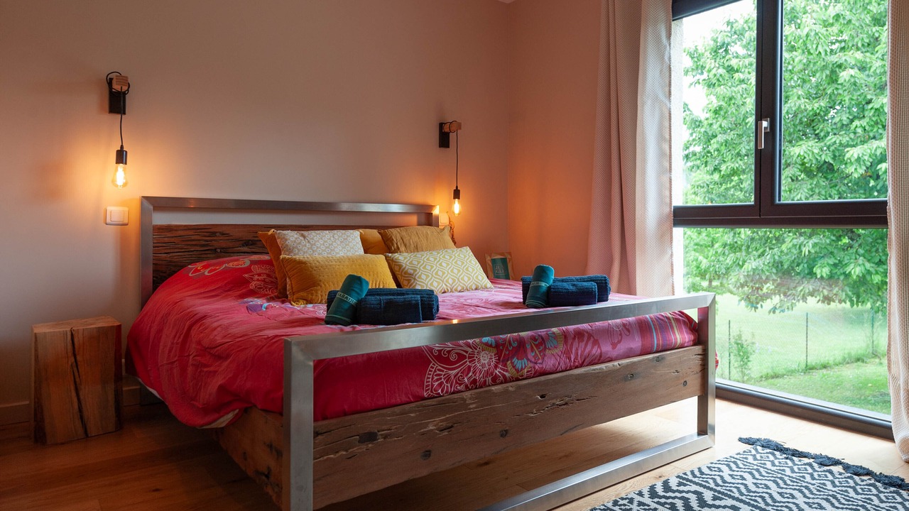 Photo of Bedroom in Saint-Jorioz