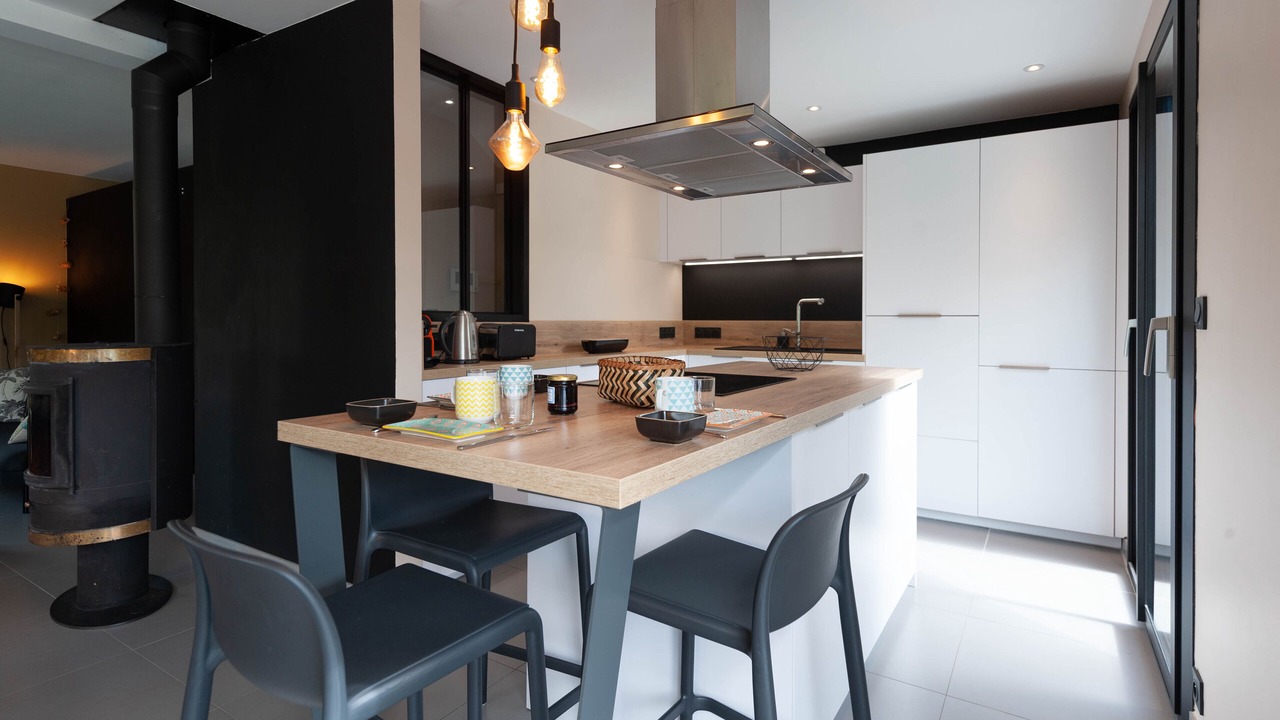 Photo of Kitchen in Saint-Jorioz