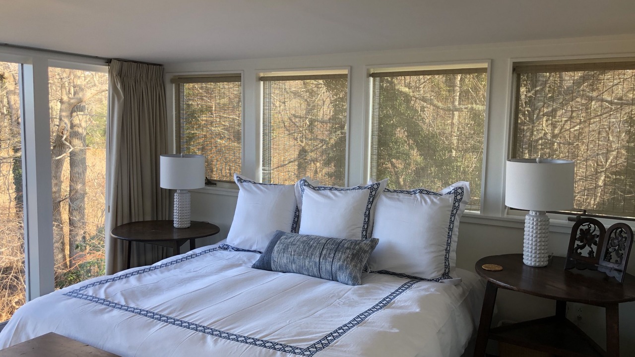 Photo of Bedroom in Brewster